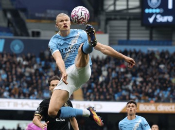 足坛一夜动态！马竞血洗皇马，利物浦被绝杀，曼联再造耻辱纪录