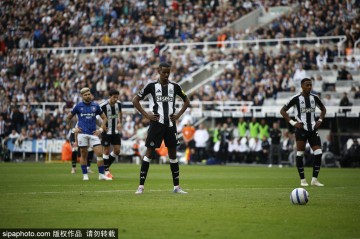 纽卡王牌伊萨克转会传闻:豪帅无奈,红军虎视眈眈