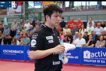 樊振东德甲爆冷输球大揭秘!真相让人心疼又敬佩,1个擦边球引爆暖心反转