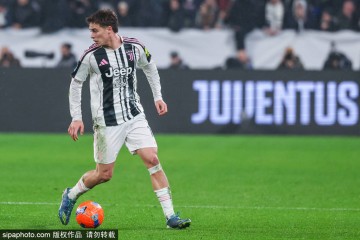 意甲惊天冷门：卡利亚里1-0战胜尤文图斯，马齐泰利绝杀定音