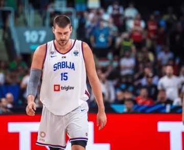 芬兰爆冷淘汰塞尔维亚!约基奇33+8马尔卡宁29+8