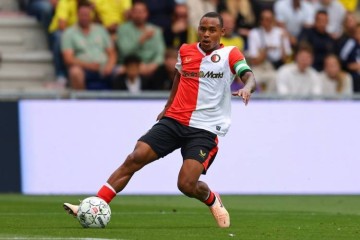 罗马诺:利兹联今日提高对派修的报价,盼尽快与费耶诺德敲定交易