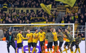 勒沃库森主场战斗力稳健,多特蒙德作客交锋占优