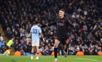 英超第3不敌德甲第三,曼城欧冠首败:0-2勒沃库森,瓜帅轮换付出代价